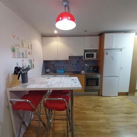 Apartament Pleno Centro, Alameda, 5 Minutos Casco Vello Y Estacion Ave Vigo Zewnętrze zdjęcie